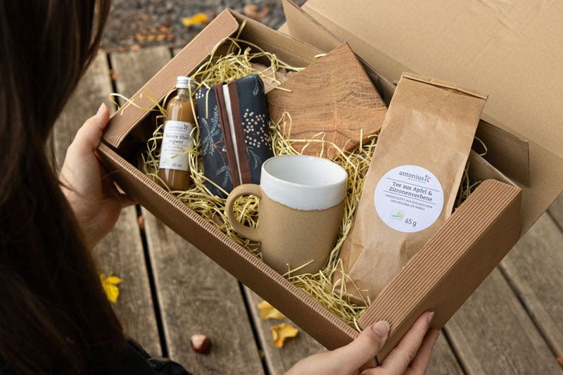 Unsere Herbstkiste mit handgemachten Produkten für Sie Zuhause