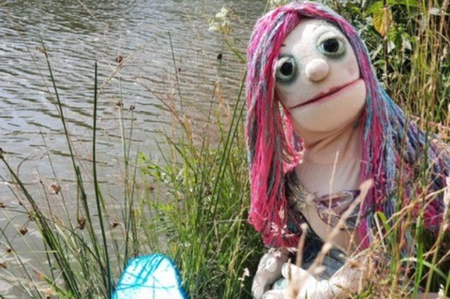 Theater Kistenhausen und Handpuppen basteln