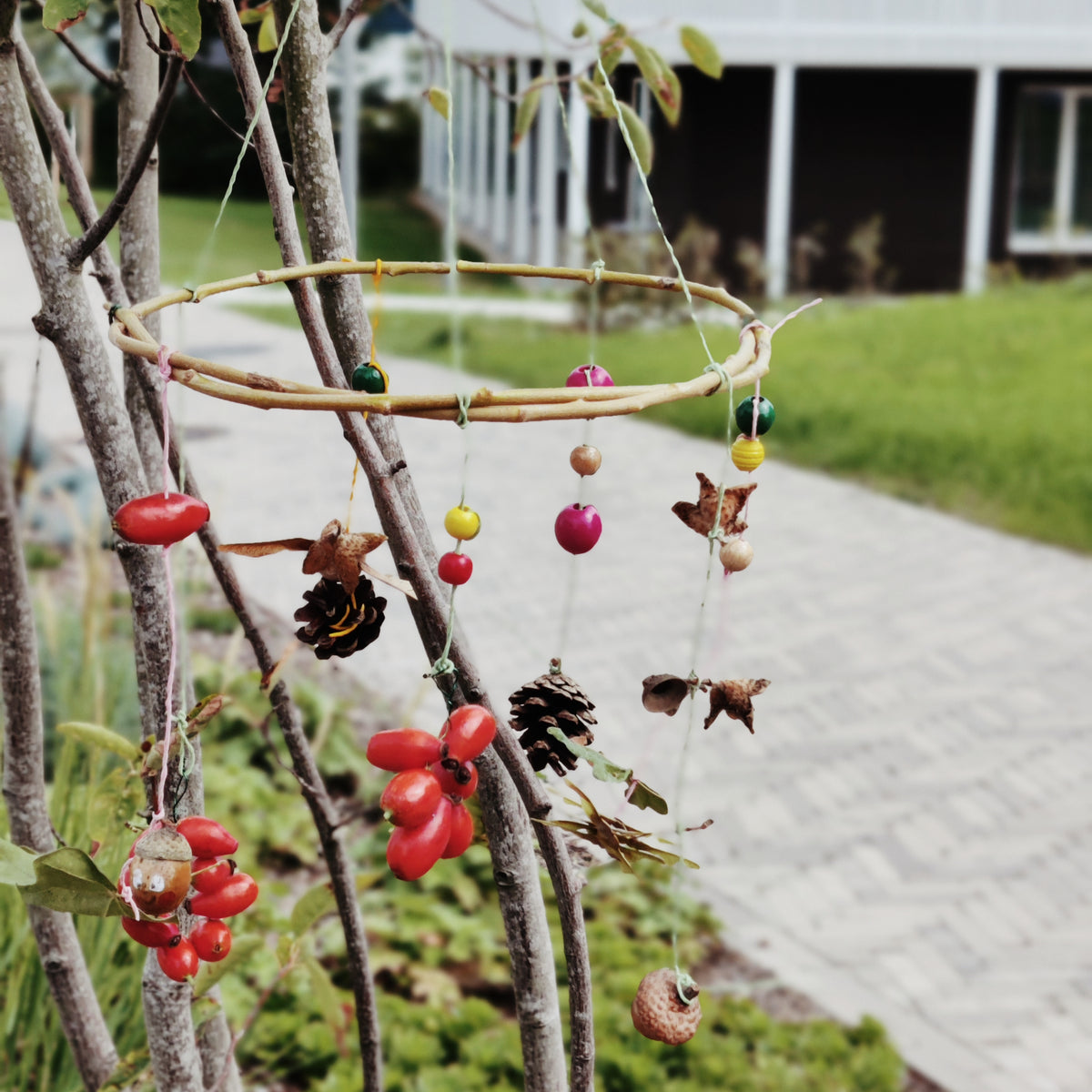 Herbstbasteln mit Naturmaterialien